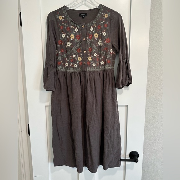 Roolee Dress - Picture 1 of 3